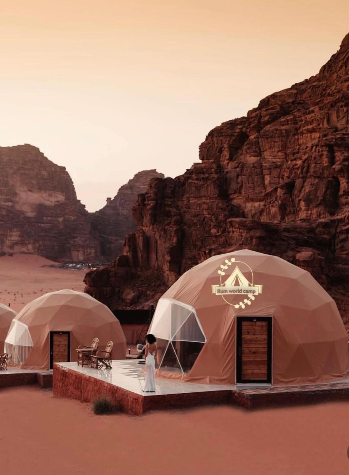 Rum World Bubble Luxury Camp Wadi Rum Eksteriør billede