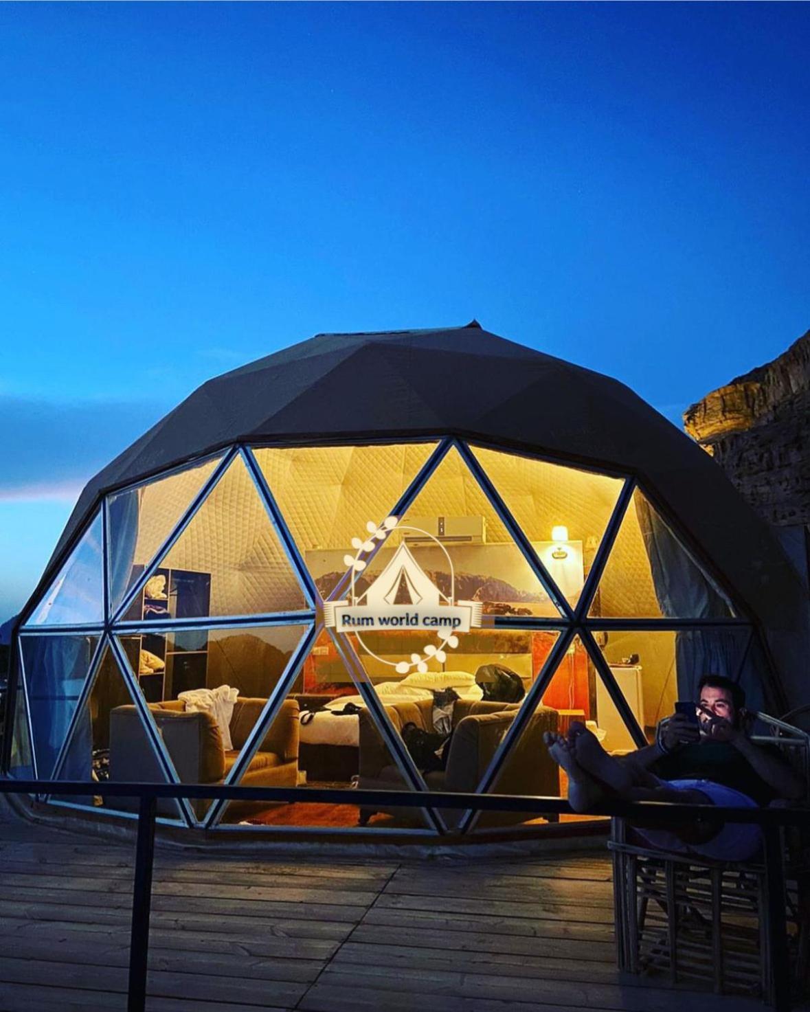 Rum World Bubble Luxury Camp Wadi Rum Eksteriør billede