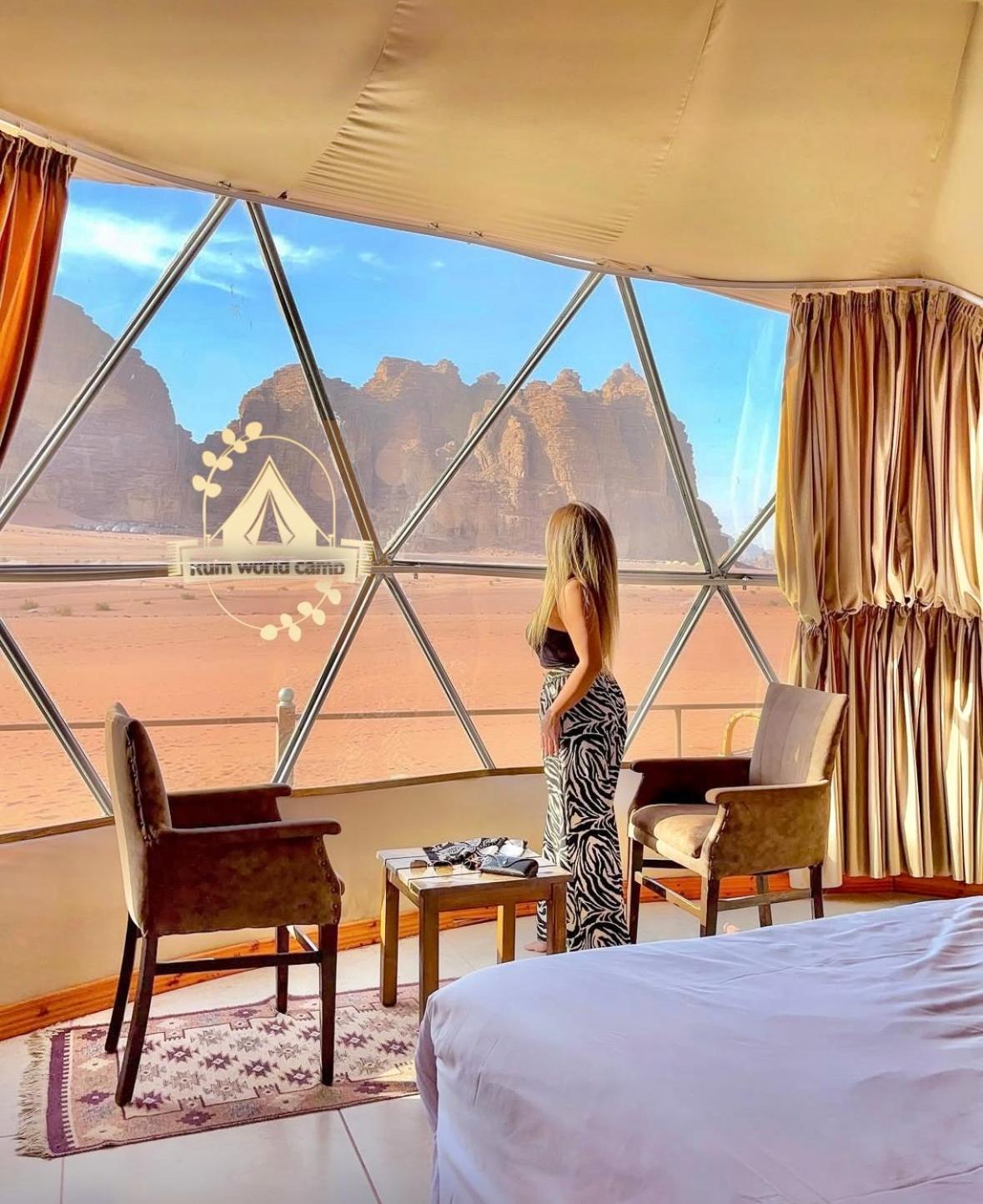 Rum World Bubble Luxury Camp Wadi Rum Eksteriør billede